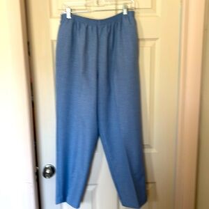 Women’s Size 16 Alfred Dunner Polyester light blue elastic waist pant
